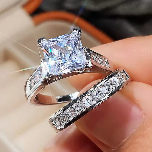 Classic silver ring